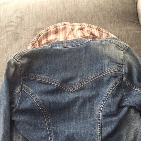 Jean jacket - Picture 3 of 3